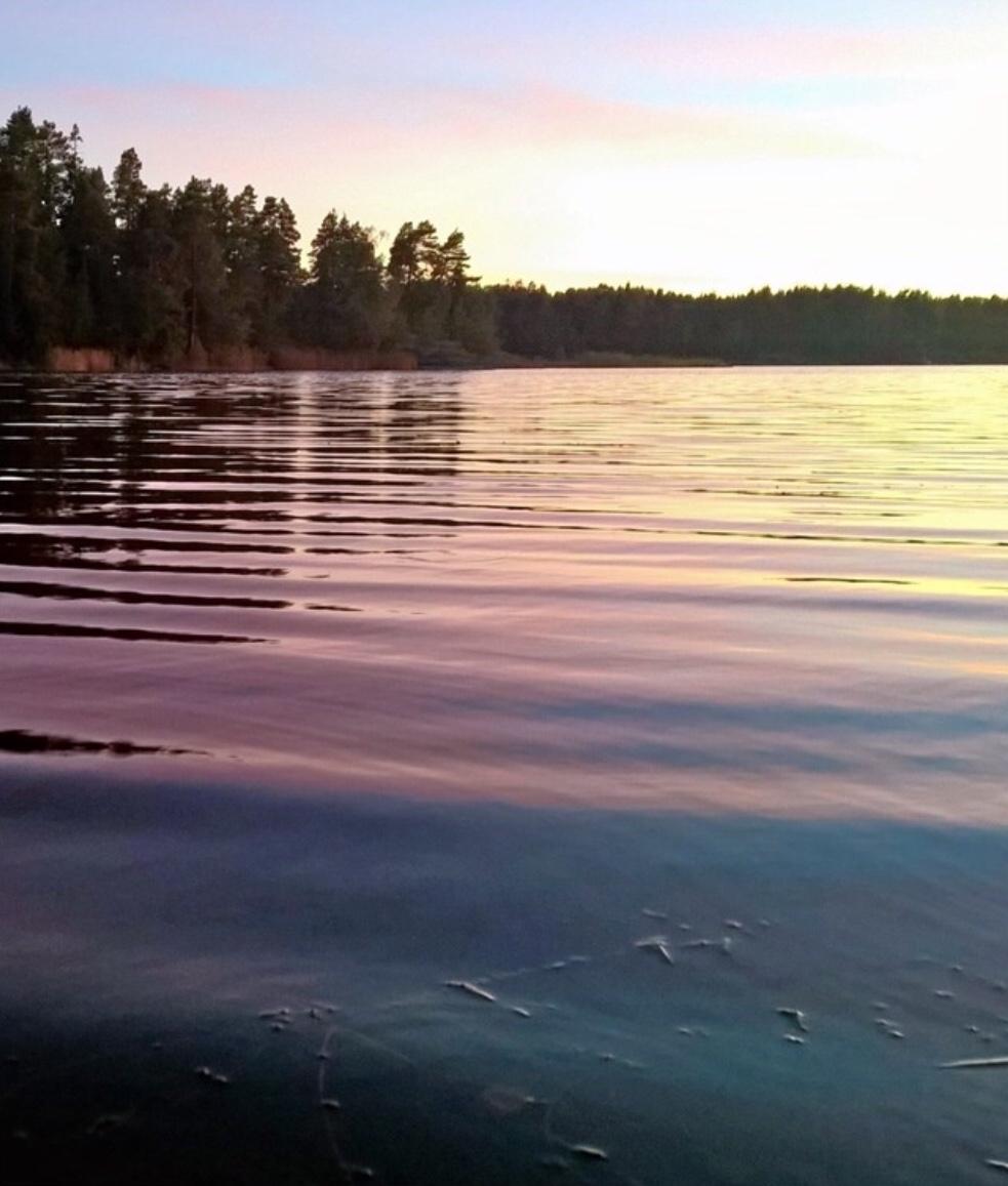 Syvyydestä minä huudan sinua, Herra. Herra, kuule minun ääneni.