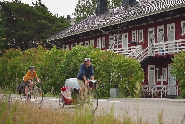 VAD ÄR EN TEMARUTT MIKÄ ON TEEMAREITTI? Tema och upplevelser är viktigare än själva rutten.