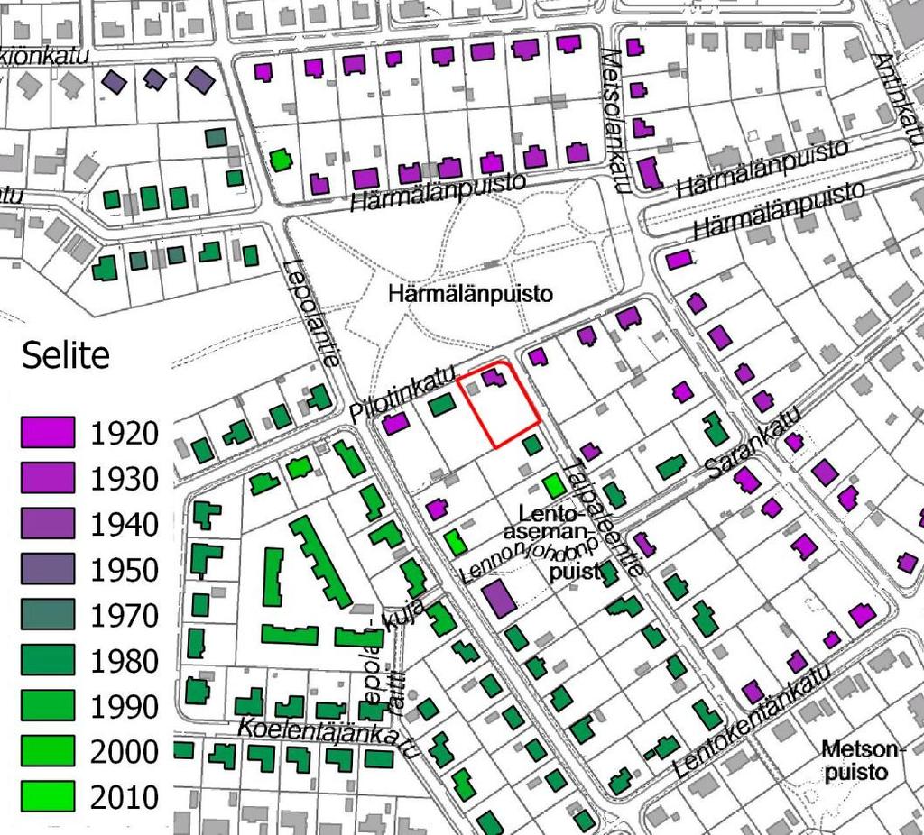 4 Vanhin talo on vuodelta 1929 ja uusimmat vuodelta 2014. Korttelin tonttitehokkuudet vaihtelevat välillä e=0,16 0,25.
