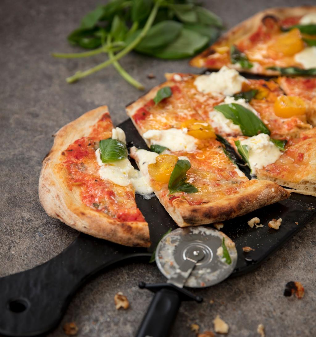 SISÄLLYSLUETTELO 3 Hallituksen puheenjohtajan tervehdys 4 Strategia 5 Toimitusjohtajan katsaus 6 Kotipizza 7 Chalupa 8 Social Burgerjoint 9 No Pizza 10 Foodstock 11