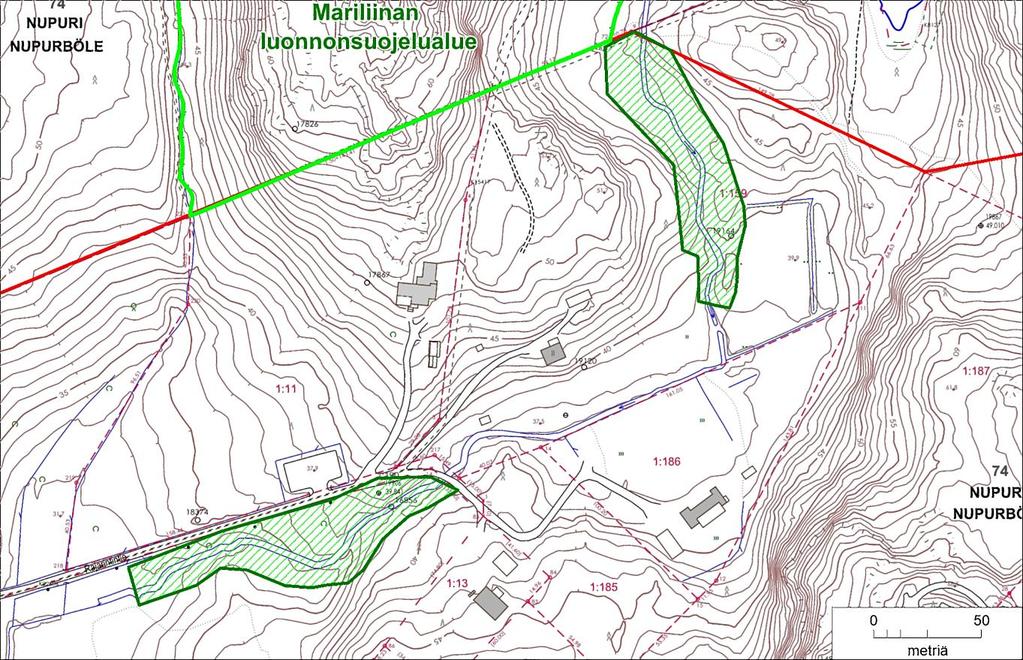 Kuva 23. Hakjärven laskupuron luonnontilaiset osuudet. Peltoalueen länsipuolella purouoma on noin sadan metrin matkalta luonnontilainen.