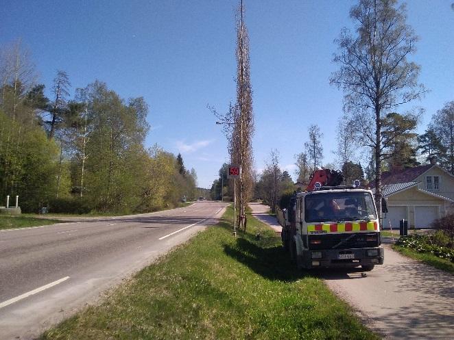 Siirrettävät nopeusnäyttötaulut 2018 Lahti Lahden alueurakka MITTAUSPAIKKA KOHTEEN TYYPPI Savontie (mt 140), Lahti Jouttokallionkadun kohdan suojatietä etelästä lähestyttäessä.