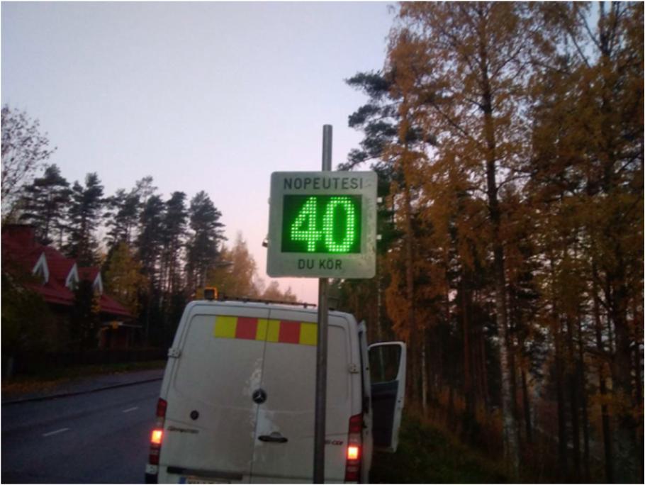 Siirrettävät nopeusnäyttötaulut 2018 Lahti Lahden alueurakka MITTAUSPAIKKA KOHTEEN TYYPPI Kukkastie (mt 3138), Lahti Kirkonkylän koulun kohta, idästä saavuttaessa.