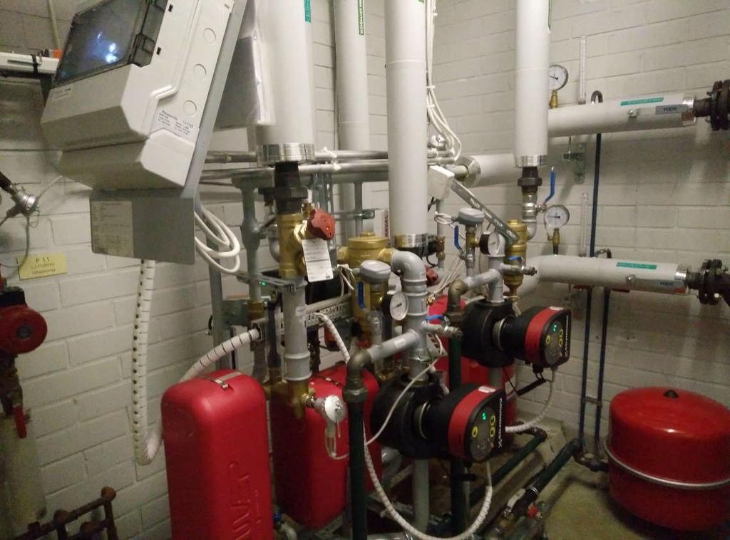 26 (36) Ilmanvaihtokoneiden vahvavirtapuolen tärkeimmät lukitukset ovat jäätymissuojan ja lämmitysverkoston pumpun lukitukset.