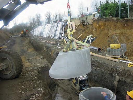 SRG-kaivonrengas tarraimet SVZ-UNI-kaivonrengastarrain SRG-kaivonrengastarraimet SRG-tarraimet on tarkoitettu sisäläpimitaltaan 400-2 000 mm kaivonrenkaiden nostamiseen.