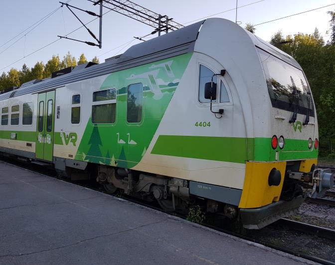 Mökkikuvauksen muotoilu Mökkikuvauksen muotoiluissa sekä tutkimuksen kysymyksissä huomioitiin aiempien tutkimusten tulokset siitä, millä tavoin vastuullisuusviestit tulisi kuluttajille esittää, jotta