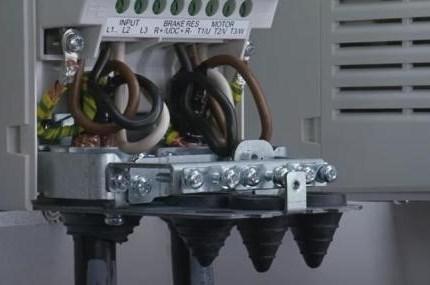 1 1. INTRODUCTION Today s grid connected electronic appliances need a disturbance free supply from the electric grid.