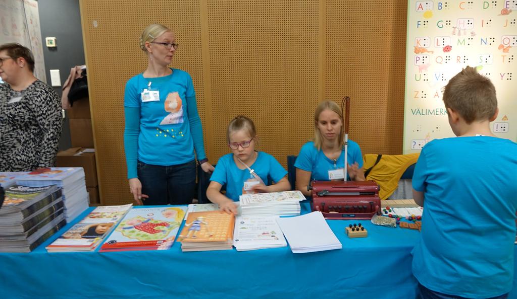 reettinen yhteistyö tarpeiden ja perheiden/lasten toiveiden välittämisessä. Myös tapahtumien järjestämisestä yhteistyössä osa vastanneista oli kiinnostuneita.