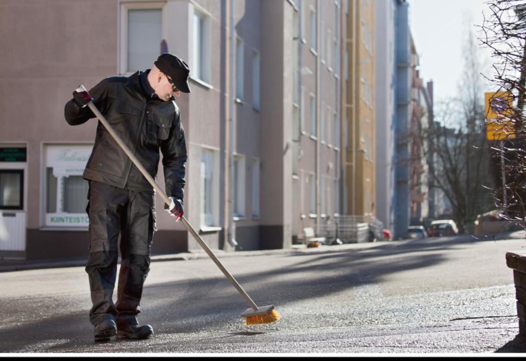 Terveysvaikutukset Ulkoilman hiukkasia pidetään länsimaissa kaikkein haitallisimpana ympäristötekijänä ihmisten terveydelle.