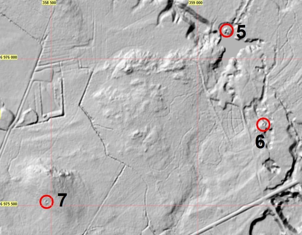 Punaiset ympyrät osoittavat alueen kiinteiden muinaisjäännösten paikat, jotka