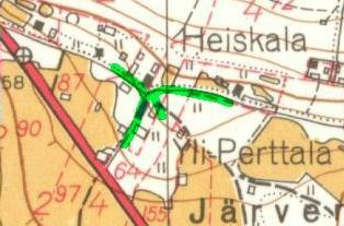 6 Otteet peruskartasta (2122 11 Kyröskoski). Yllä vuodelta 1963 ja oikealla vuodelta 1982. Valvonnassa kaivettu linja on merkitty vihreällä viivalla.