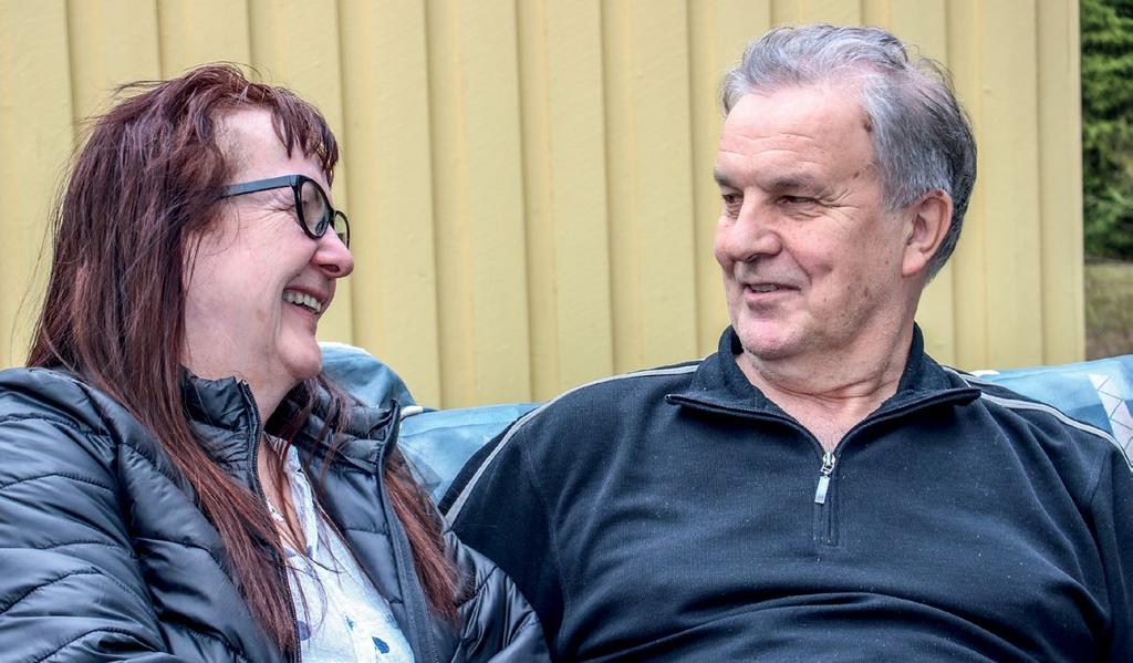 Se, että Erkki kuuntelee, on varmasti yksi toipumiseni syy, Marjut hymyilee. Puoliso Erkki ja pariskunnan kaikki lapset ovat täyttäneet elinluovutuskortin. Sairastumiseni oli lapsille kova juttu.