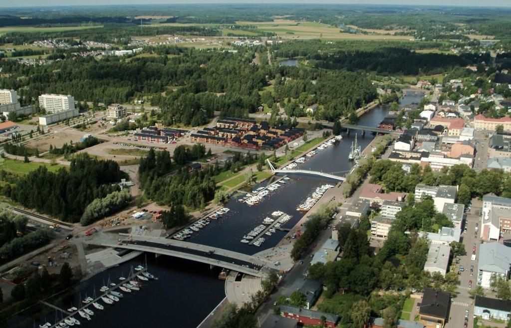 Rakentamisen raaka-aineet ja jätteet - kiertotalouden arvokasta raaka-ainetta Rakennettuun ympäristöön on sidottu valtava määrä resursseja Urban mining Kaikki alkaa maankäytön suunnittelusta ja