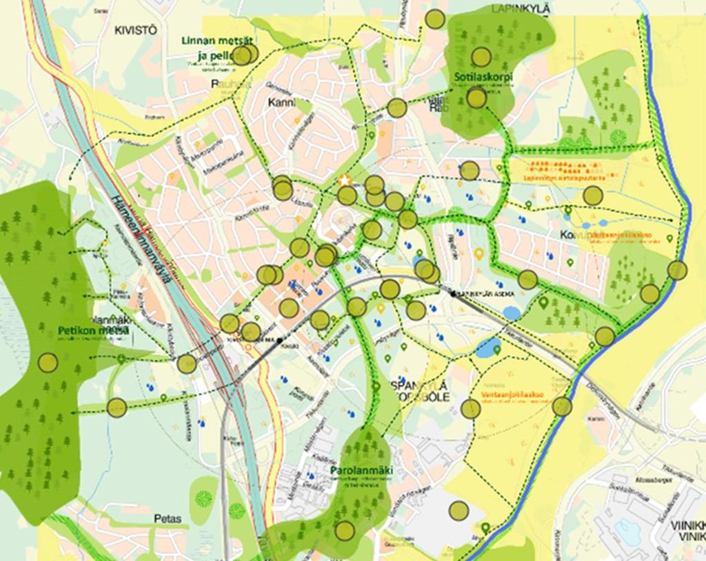 Viherrakenne Kenraalipuiston vieressä oleva metsä pitäisi omasta mielestäni jättää siihen, se tuo puistoon ihanan luonnon tunteen ja tuntuu siltä, ettei olisi kaupungissa mikä on kiva juttu.