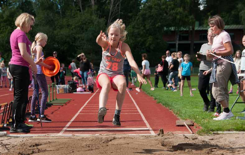 Piirin-, alue- ja Suomen mestaruuskilpailut sekä SeuraCup-osakilpailut 2019 La 11.5. Pm-sisulisämaastojuoksut T/P 9-15v Lempäälä La-Su 18.-19.5. Aluemestaruusottelut T/P15 5-ottelu Tampere, Ratina La 25.