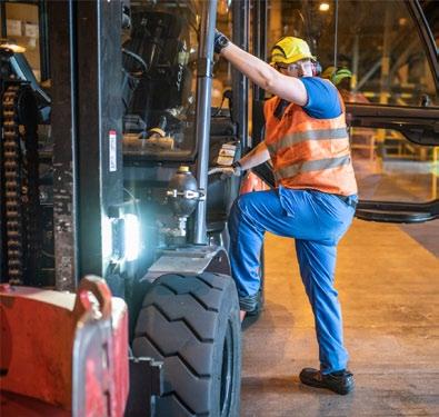 Kemianteollisuuden työalatoimikunta Kumiteollisuuden ja autonrengasalan työalatoimikunta Maatalousalojen työalatoimikunta Metsäalan työalatoimikunta Työalatoimikuntien yhdistymisen jälkeen