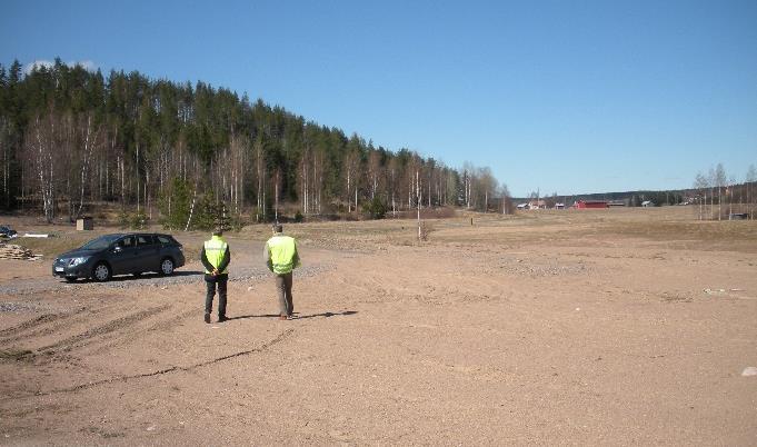 Kuva 8. Näkymä venesatama-alueelta pohjoiseen 3.5.2010.