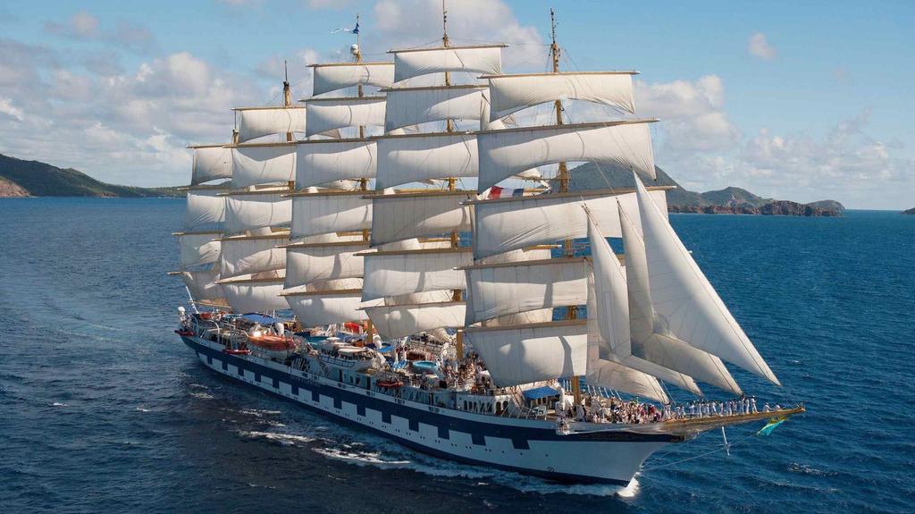 Laiva Royal Clipper Inspiroituneena legendaarisesta vuonna 1902 valmistuneesta, tuolloin maailman nopeimmasta ja suurimmasta Preussen-purjelaivasta, vuonna 2001 valmistunut s/y Royal Clipper erottuu