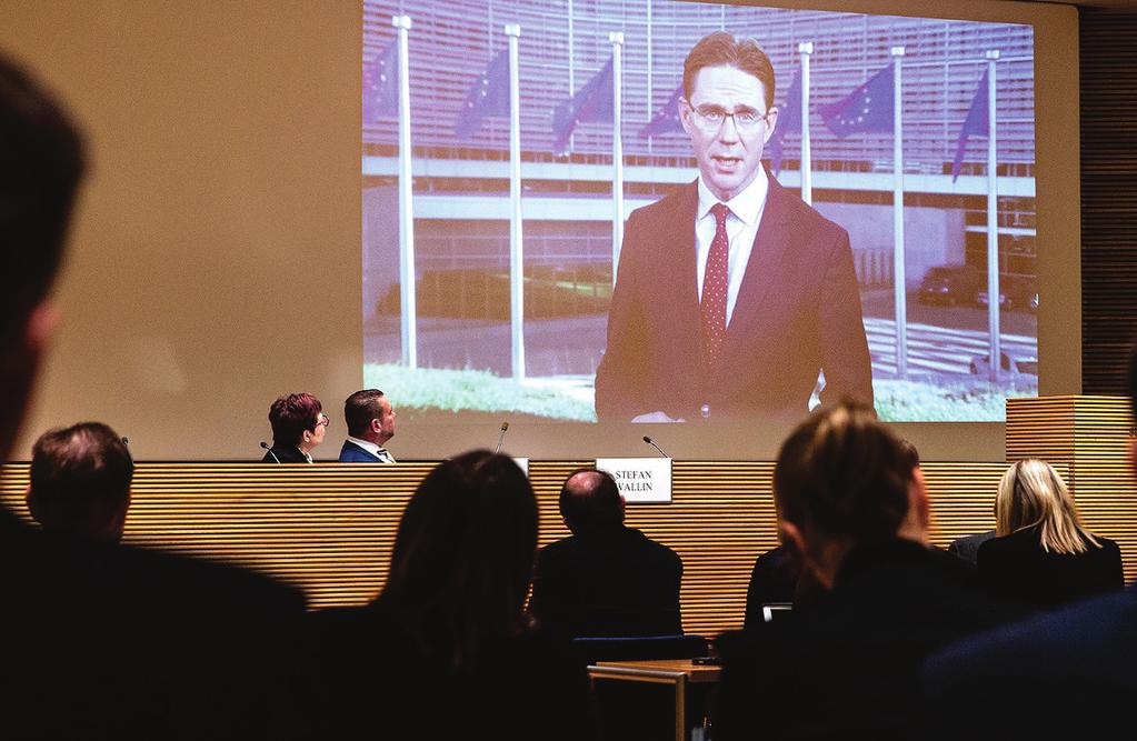 Videotervehdys tulevaisuusvaliokunnalle EU-komission varapuheenjohtaja Jyrki Katainen Arvoisa Puhemies, arvoisa valiokunnan puheenjohtaja Steffi, hyvät tulevaisuusvaliokunnan jäsenet, eduskunnan väki.