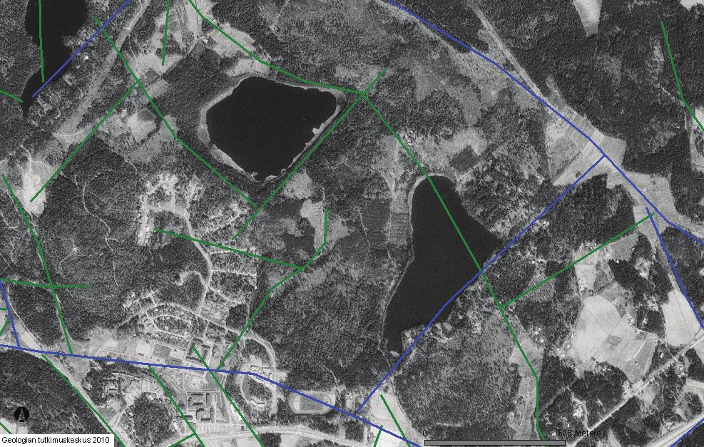 KAIOPERÄN HEIKKOUSVYÖHYKKEET BERGGRUNDENS SVAGHETSPAN ähde - Källa: geotieto gt.fi 0.8.
