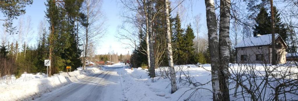 Alueella sijaitsee asuinkäytössä oleva rakennuspaikka, jonka päärakennus on valmistunut vuonna 1957. Vehkasuontie kulkee suunnittelualueen halki.
