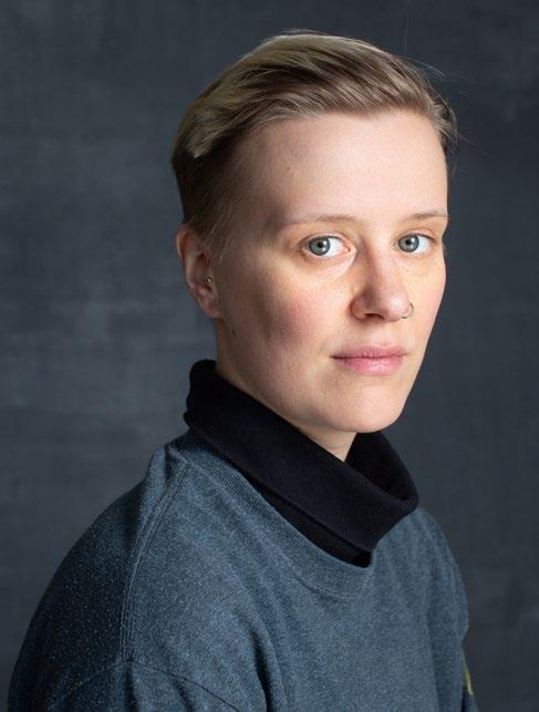 Ana Ala-Ruona SYNTYMÄVUOSI: 1990 YHTEYSTIEDOT: ana.teo.alaruona@gmail.
