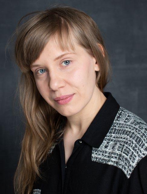 Ella-Noora Koikkalainen SYNTYMÄVUOSI: 1988 YHTEYSTIEDOT: ella.koikkalainen@gmail.