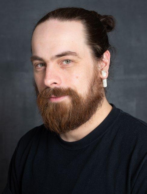 Ilja Lehtinen SYNTYMÄVUOSI: 1984 YHTEYSTIEDOT: ilja.lehtinen@gmail.
