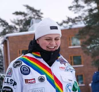 Killan tyyni henkinen isoisä palkitsee kekseillä kilttejä kiltalaisia.