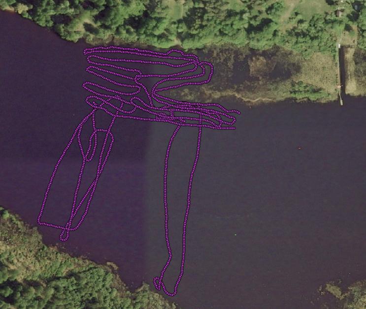 6 Ranta-alue, johon ei päästy veneellä, mitattiin kahlaamalla gps-laitteistolla. Lisäksi mitattiin koko joen poikkileikkaus kahdesta kohtaa uimarannan kohdalta.