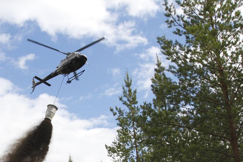kelirikot) toukukuu-marraskuu toukokuu-syyskuu Suunnittelu ja toiminta on PEFC-metsäsertifikaatin ja Tapion