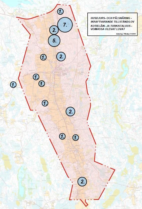 Arvkkaat rakennukset Llaxintie 231:ssa ja Kyrktået 11:ssa (Petlahden kirkk), sekä leikkaus kaavitettavasta alueesta länsi-itäsuunnassa. 5.