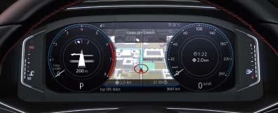 03 Digitaalinen Active Info Display näyttää enemmän tietoja kuin pelkkä nopeusmittari: esimerkiksi yksityiskohtaiset auton tiedot tai graafinen esitys kuljettajaa avustavien järjestelmien toiminnasta.