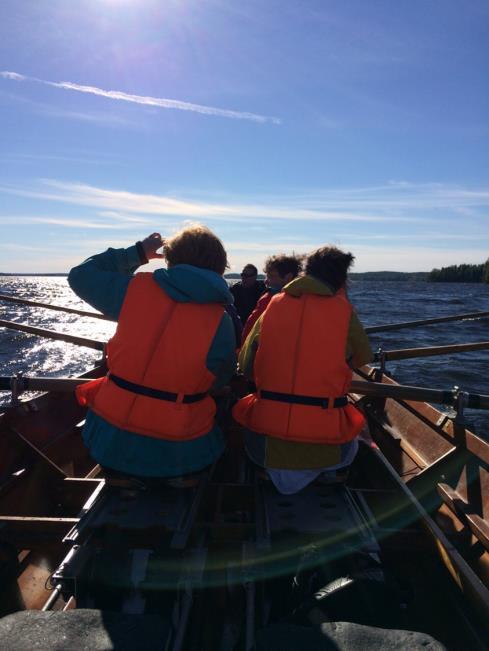 Sosiaalihuoltolain mukaiset palvelut - Sosiaalityö ja sosiaaliohjaus - Sosiaalinen kuntoutus - Perhetyö - Kotipalvelu - Kotihoito - Asumispalvelut - Laitospalvelut - Liikkumista tukevat palvelut