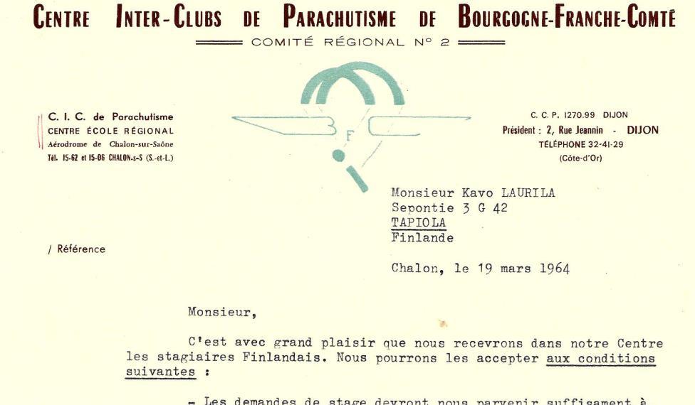 sa tarjoamaan näytöshyppyjä. Tällainen tapahtuma oli vuoden 1964 pääsiäisenä.