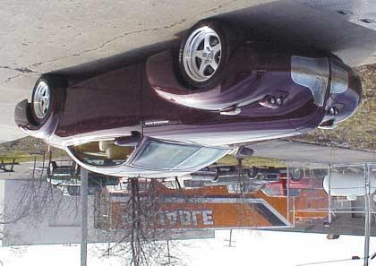 Kevät ja kokous tulee! Bileitä! BOP! Klassisen kauniita muotoja! yllä '72 Buick Riviera alla Buick Blackhawk R.C. 1/2007 Terve! Tässä teille hieman tiedonantoa tiedottomalta tietojen toimittajalta.