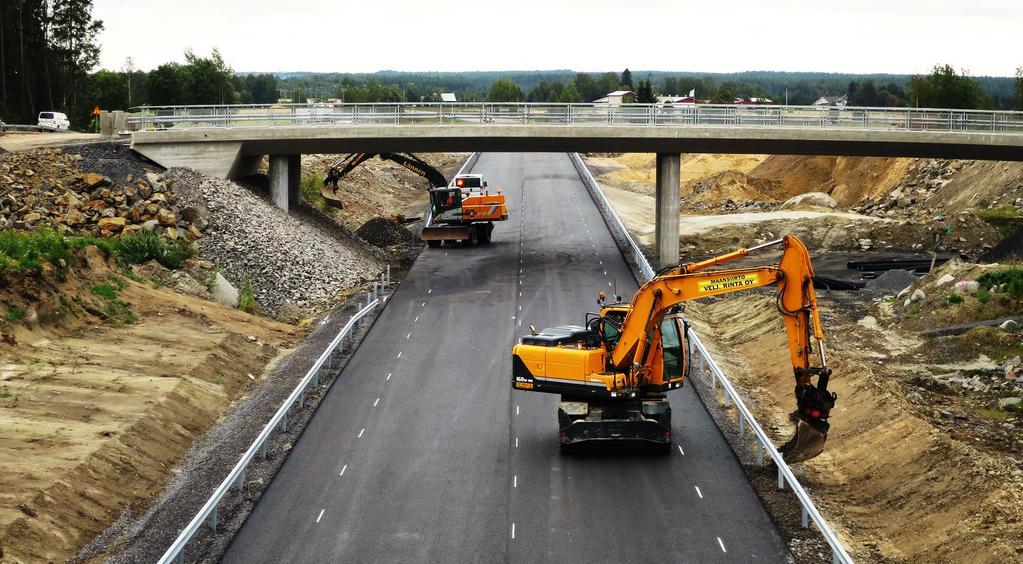 SURAVAGE Suunniteltu rakennusvaiheen geometria Tiestön keskilinjageometria (JHS 188) Ajantasainen tieto rakenteilla