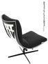 Inspiraatio. Tavoitteena oli luoda ainutlaatuinen tuoli modernilla muotoilulla, jossa olisi myös erinomainen istuinmukavuus.