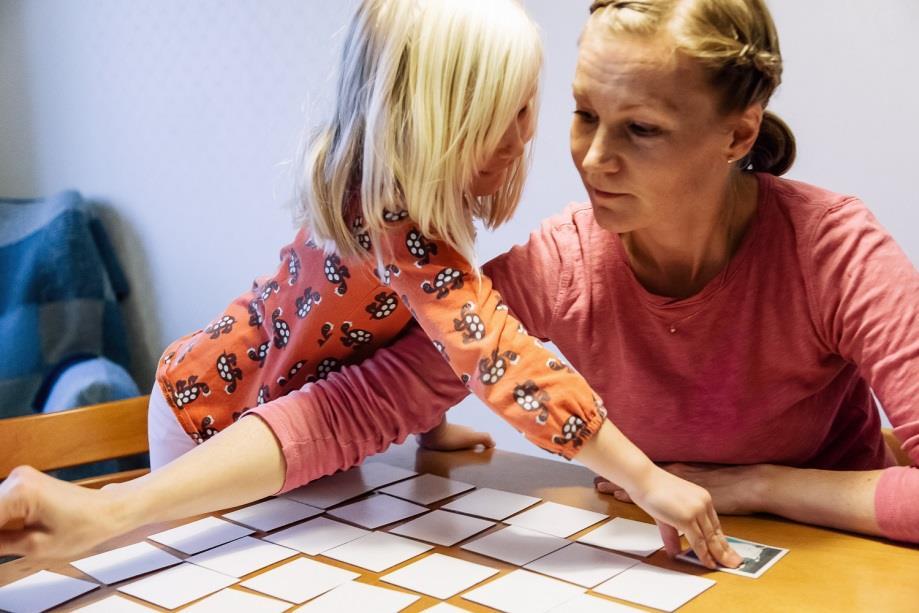 2018 2020 Kohderyhmät 1. Kansalaiset Lapsiperheet, erityisesti haastavassa elämäntilanteessa olevat.