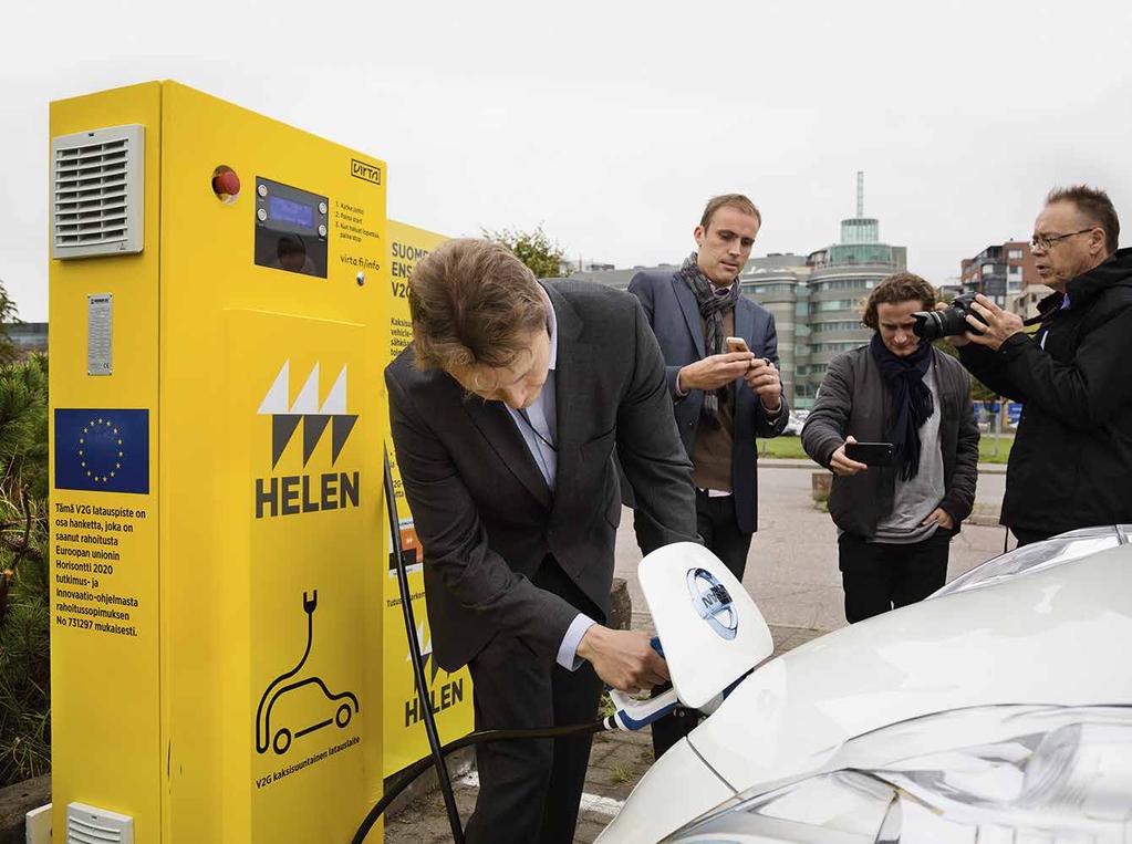 Korkeasaaren nykyisen aurinkovoimalan laajennus on suunnitteilla ja aurinkosähköä voidaan yleisillä alueilla hyödyntää esimerkiksi sähköpolkupyörien ja mobiililaitteiden lataamiseen.