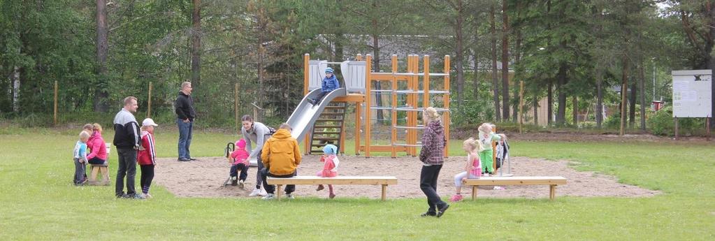 Nahjuksenraitti 12, 43270 Kalmari sivu 4/7 4. TALKOOTOIMINTA Nahjuksella toimivat vuonna 2015 entiseen tapaan seuraavat talkooryhmät: 1.