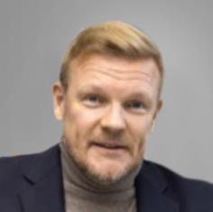 tilaustoimitusketjusta vastaava