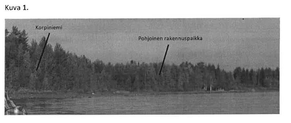 20 (26) Koska liito-oravat viihtyvät myös rakennetuilla alueilla tai niiden läheisyydessä (tästä löytyy paljon tietoa), rakennuspaikan siirtoa ei voi perustella liito-oravilla.
