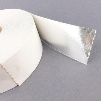 Rulla: 6,35 mm x 33 m tuotenumero: 20181436 à 33,60 (27,10 ) Linecon läpinäkyvät kiinnitysliuskat (See-Thru Mounting Strip) Paperipohjaisen