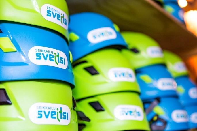 Aikaa on hyvä varata pari tuntia ja varustukseksi säänmukaiset ulkoiluvaatteet sekä hyvät kengät (esim. lenkkarit).