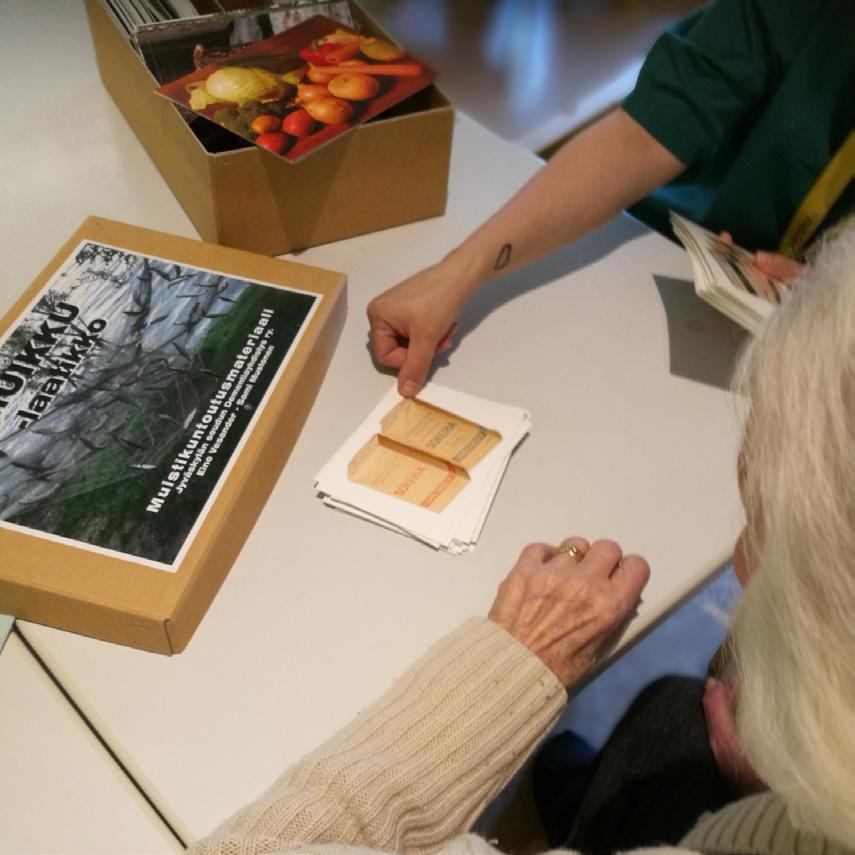 monipuolinen ja ravitseva aamupala, lounas, päiväkahvi, päivällinen ja iltapala. Välipalaa ja yöpalaa asukkaat saavat tarvittaessa omien mieltymystensä mukaan.