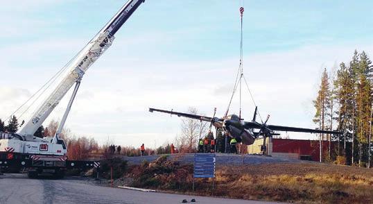 siirtymään jäähän syntyneen railon ylitse.