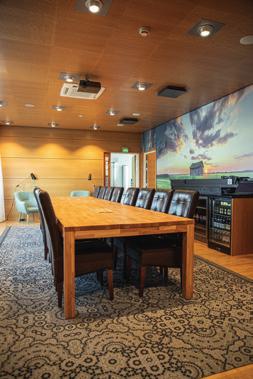 Arkiajot sähköllä. plug-in LAKEUDEN VINTTI- SAUNA JA -KAPSU Original Sokos Hotel Lakeuden 8. kerroksessa huikeilla näköaloilla varustettu sauna- ja kokoustila TIEDUSTELUT JA VARAUKSET: myyntipalvelu.