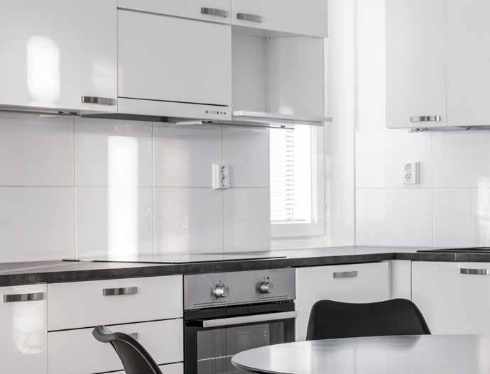 Monitoimiuuni kiertoilmavastuksella KEITTOTASO (ELECTROLUX)