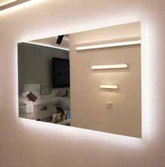 4Valopeilit Led valopeili HALO 600, 10W 4000K Valaisimen tiedot: HALO600 Pysty suorakaide valopeili